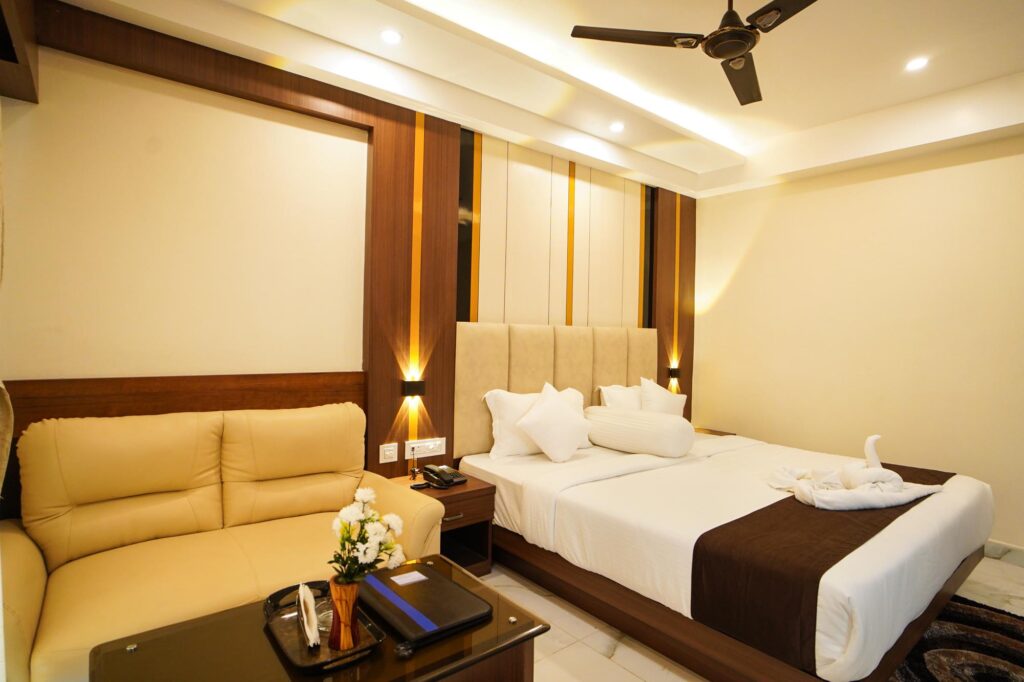 royal feeling luxury resort in mandarmani DSC08384
