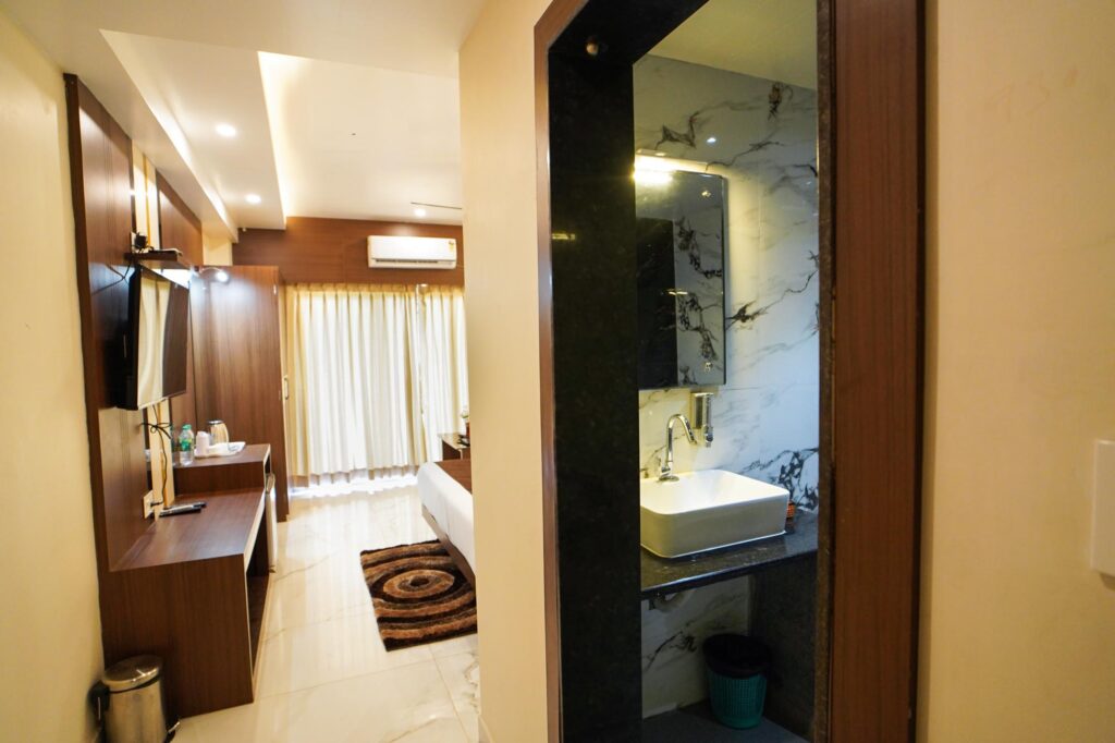 royal feeling luxury resort in mandarmani DSC08398