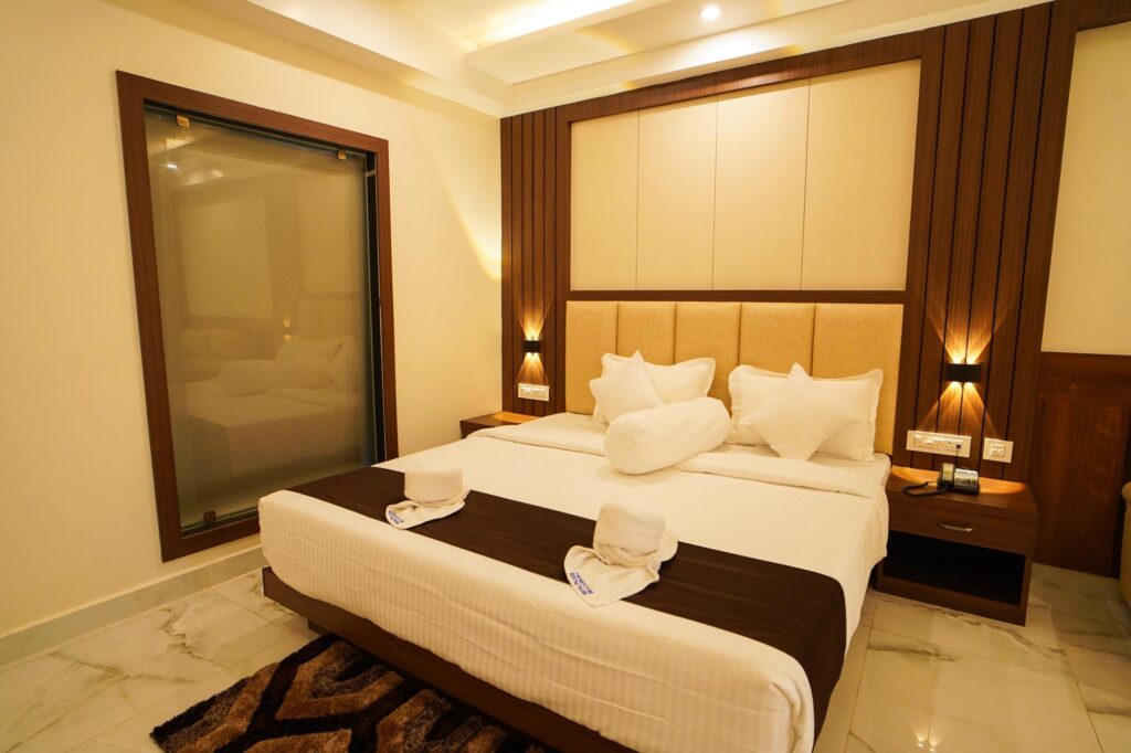 royal feeling luxury resort in mandarmani DSC08412