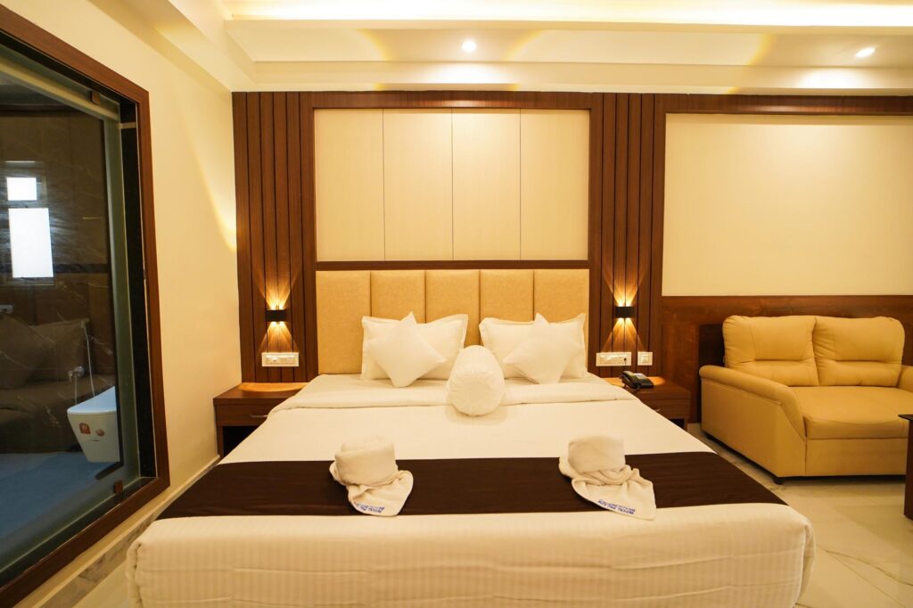 royal feeling luxury resort in mandarmani DSC08413