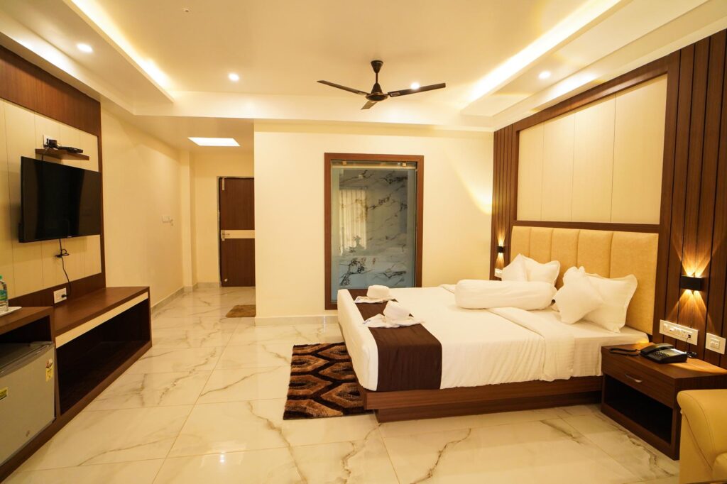royal feeling luxury resort in mandarmani DSC08416