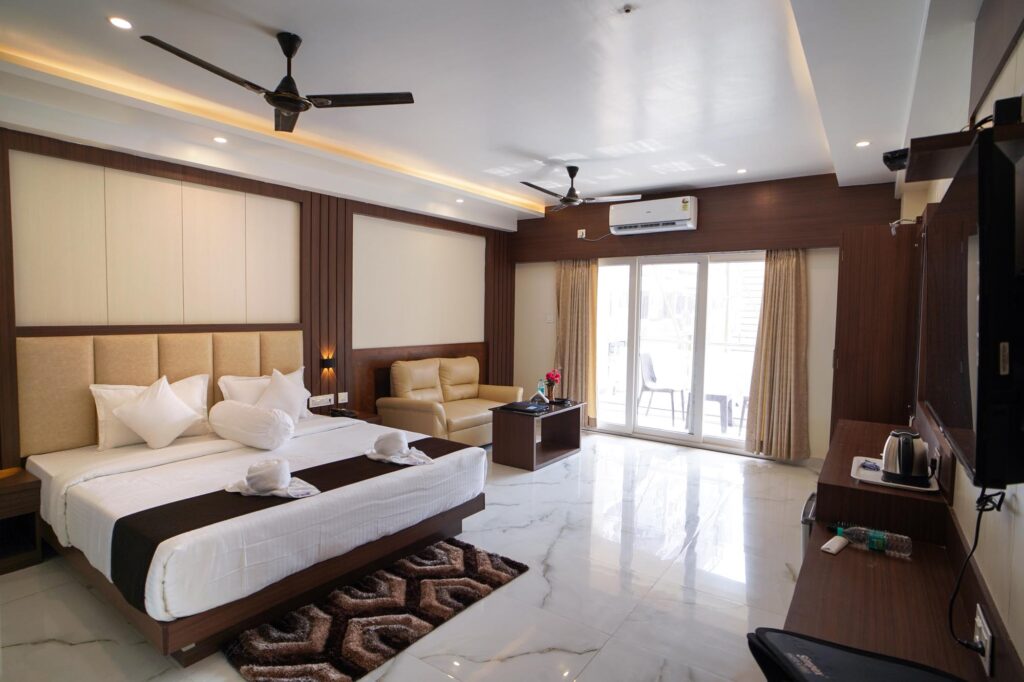 royal feeling luxury resort in mandarmani DSC08435