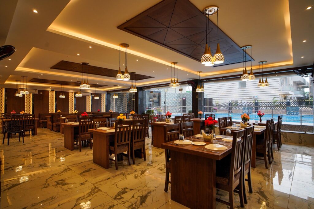 Multi-cuisine Restaurant with Bar